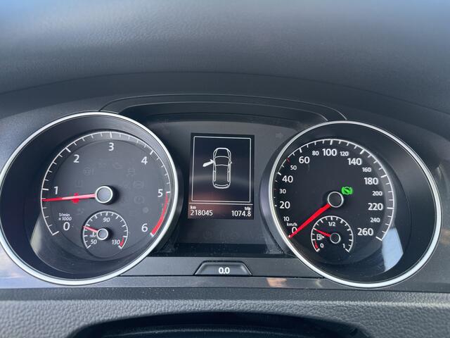 Volkswagen GOLF 1.6 TDI DSG Comfortline CarPlay/Clima/ACC/Navi