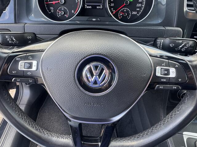 Volkswagen GOLF 1.6 TDI DSG Comfortline CarPlay/Clima/ACC/Navi