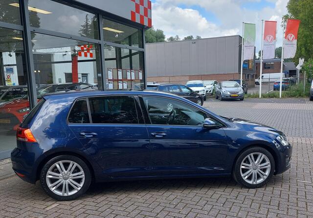 Volkswagen GOLF 1.2 TSI Highline