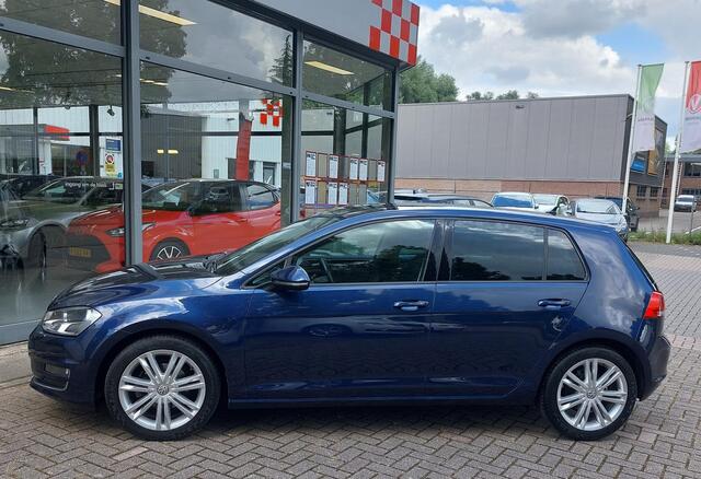 Volkswagen GOLF 1.2 TSI Highline