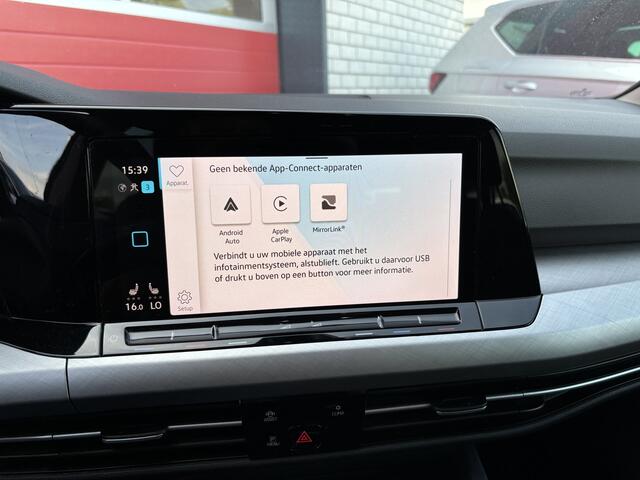 Volkswagen GOLF Variant 1.0 eTSI Life Business AUTOMAAT / FULL LED / NAVI / CLIMA / STOELVERW / ACC / DODEHOEK / DAB+ / CARPLAY