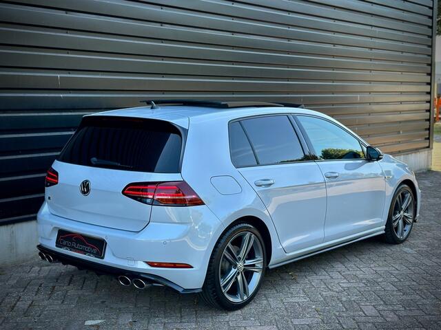 Volkswagen GOLF 1.5 TSI 3X R-LINE PANO|VIRTUAL|ACC|DCC|LANE|CAMERA