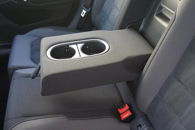 Volkswagen GOLF Variant 1.5 TSI Comf.line Business/Massage stoelen/ Navigatie/Rijklaarprijs