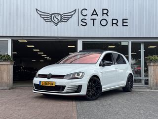 volkswagen-golf-2.0-gti-panovirtu