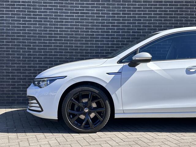 Volkswagen GOLF 1.5 TSI Life Business | Navigatie | Apple CarPlay/Android Auto | Stuur-/stoel verwarming