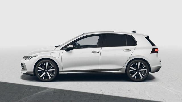 Volkswagen GOLF 1.5 eHybrid 204 6DSG eHybrid Life Edition Automaat | Panoramisch schuif-, kanteldak, elektrisch bedienbaar