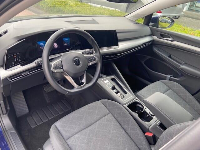 Volkswagen GOLF Variant 1.0 eTSI Life /Carplay / Navi / Trekhaak