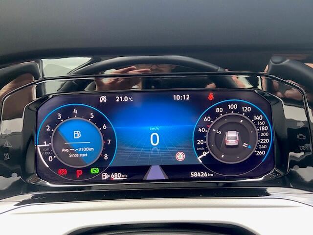 Volkswagen GOLF Variant 1.0 eTSI Life /Carplay / Navi / Trekhaak