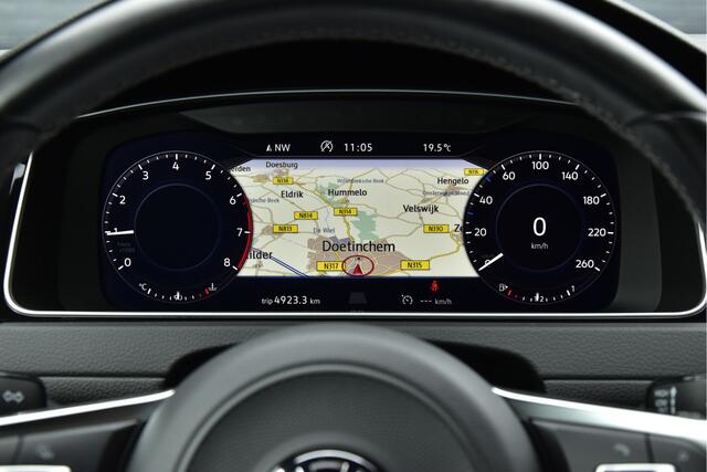 Volkswagen GOLF Variant 1.0 TSI Highline Business R 2x R-Line