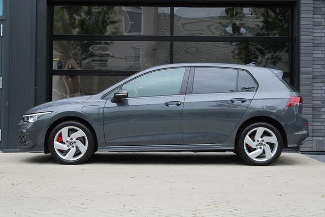 Volkswagen GOLF 1.4 eHybrid GTE | KEYLESS | STOEL & STUURVERW | DODE HOEK | SFEER | CARPLAY |