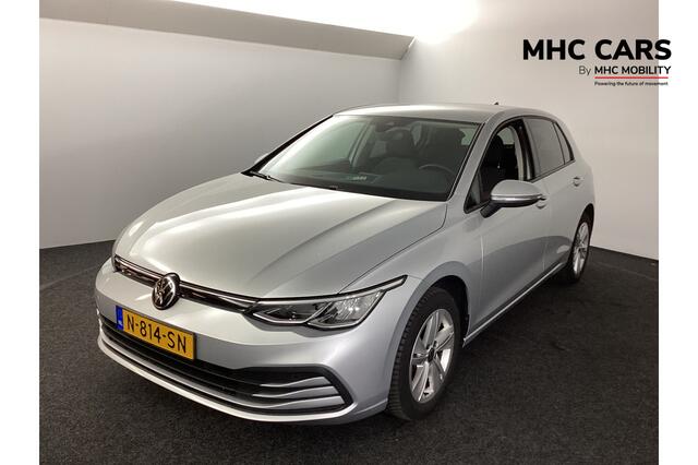 Volkswagen GOLF 1.0 TSI Life | LMV | PDC | Getint glas |