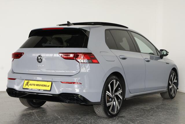 Volkswagen GOLF 1.5 eTSI R-Line / Opendak / IQ-LED / Travelassist / CarPlay