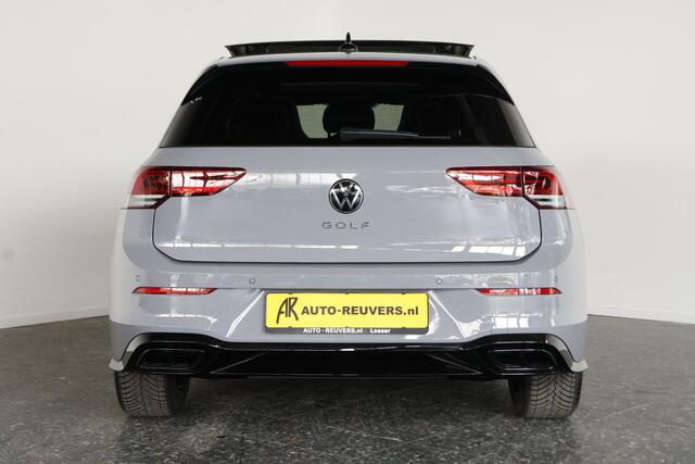 Volkswagen GOLF 1.5 eTSI R-Line / Opendak / IQ-LED / Travelassist / CarPlay