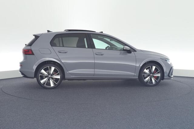 Volkswagen GOLF 1.4 245pk eHybrid GTE Stoelverwarming Panoramadak Virtual Cockpit Navigatie