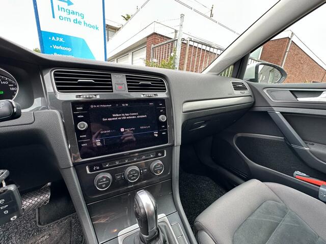 Volkswagen GOLF 1.5 TSI Comfortline Business DSG PDC NAVI CarPlay