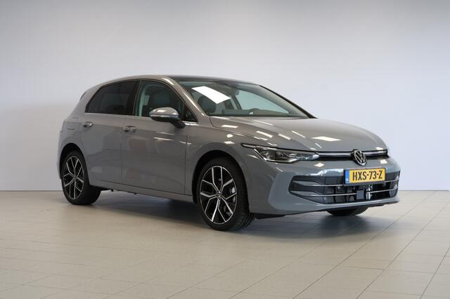 Volkswagen GOLF 1.5 eHybrid Style - Dodehoeksens. - CarPlay - 360 Camera