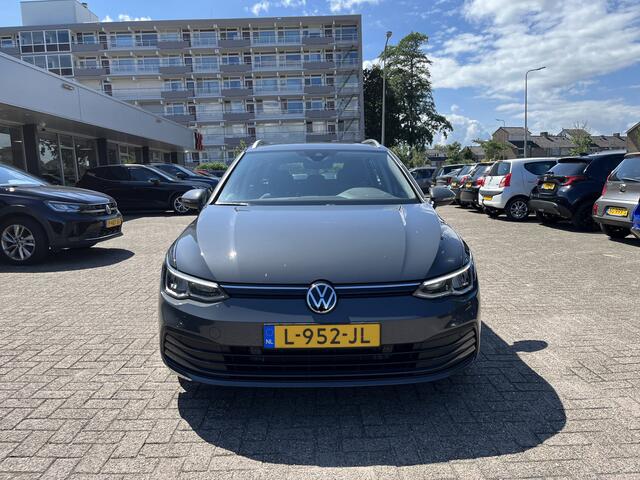 Volkswagen GOLF Variant 1.0 eTSI Life