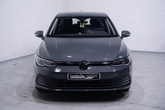 Volkswagen GOLF 2.0 tdi Life Business navigatie digi-cockpit stoel-stuurverwarming achteruit-camera DAB apple-carplay lane-assist key-less start voorstoelen hoogte verstelbaar