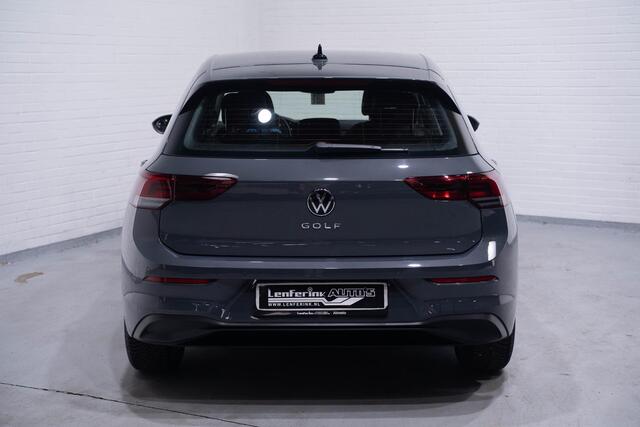 Volkswagen GOLF 2.0 tdi Life Business navigatie digi-cockpit stoel-stuurverwarming achteruit-camera DAB apple-carplay lane-assist key-less start voorstoelen hoogte verstelbaar