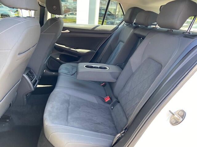 Volkswagen GOLF 1.4 eHybrid Style / NAVI / APP.Connect