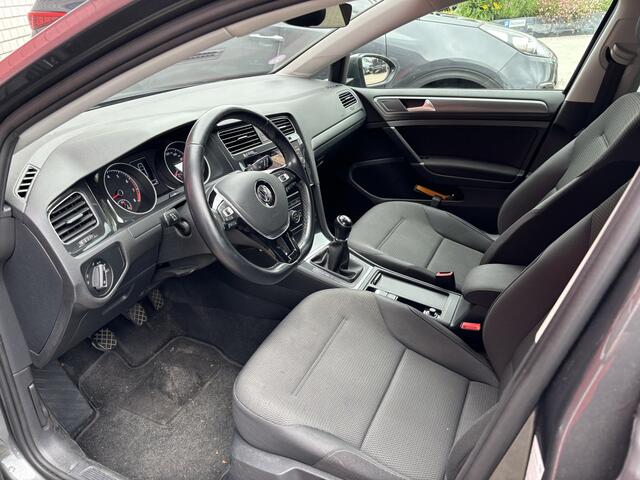 Volkswagen GOLF 1.0 TSI Comfortline NAVI / CLIMA / PDC / ACC / DAB+ / BLUETOOTH / CARPLAY / NL-AUTO