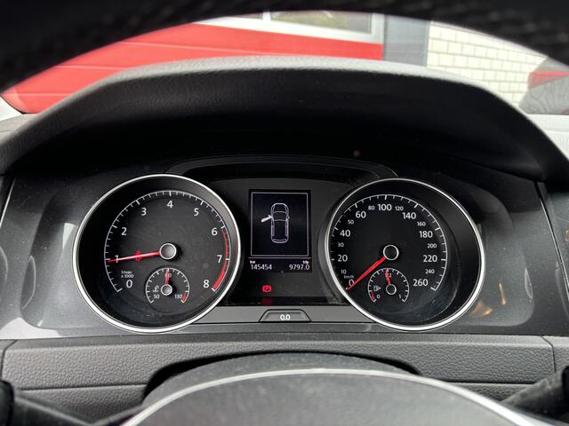 Volkswagen GOLF 1.0 TSI Comfortline NAVI / CLIMA / PDC / ACC / DAB+ / BLUETOOTH / CARPLAY / NL-AUTO