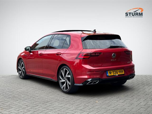 Volkswagen GOLF 1.5 eTSI R-Line NL-Auto! | Panoramadak | Harman/Kardon | Sportstoelen | Full-LED | Navigatie | Apple Carplay/Android Auto | Dodehoek | Park. Assist | Rijklaarprijs!