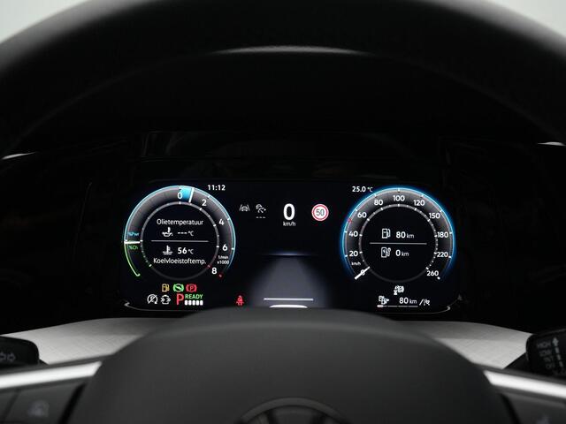 Volkswagen GOLF 1.5 eHybrid 204 pk DSG Life Edition | Stuur-/stoelverwarming | Achteruitrijcamera | Adaptive Cruise | Apple Carplay / Android Auto
