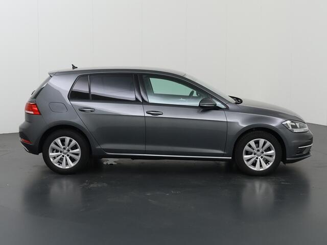 Volkswagen GOLF 1.0 TSI Comfortline | Cruise Control Adaptief | Parkeersensoren | Climate Control | Navigatie via Carplay |