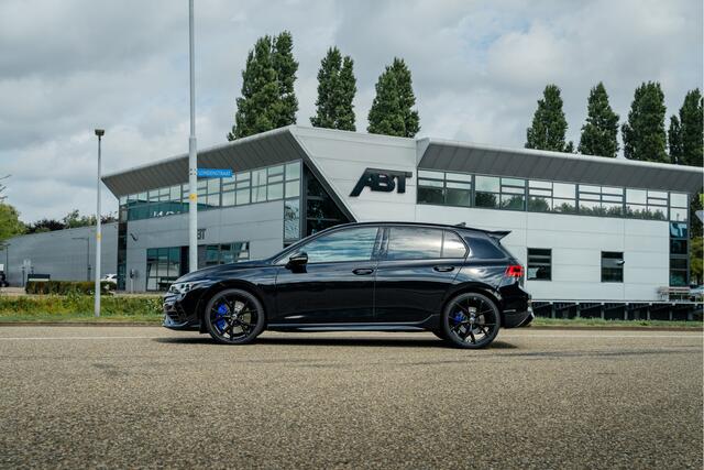 Volkswagen GOLF R 2.0 TSI 4Motion ABT Akrapovic | Panorama dak | Head-up | Lederen schaalstoelen | Memory | ID+ LED NL auto
