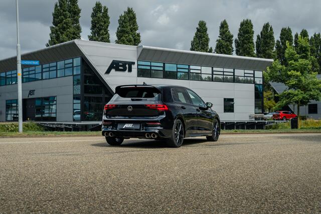Volkswagen GOLF R 2.0 TSI 4Motion ABT Akrapovic | Panorama dak | Head-up | Lederen schaalstoelen | Memory | ID+ LED NL auto