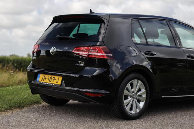 Volkswagen GOLF TSI DSG Business ? Navi ? Camera ? Cruise