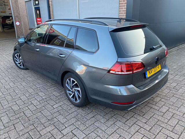 Volkswagen GOLF Variant 1.0 TSI Comfortline | Clima | Cruise | Apple Carplay