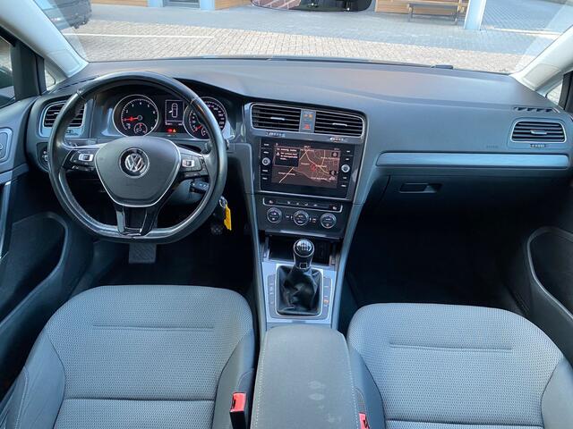 Volkswagen GOLF Variant 1.0 TSI Comfortline | Clima | Cruise | Apple Carplay