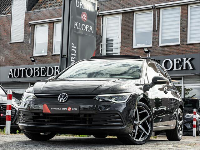 Volkswagen GOLF 1.5 TSI Highline PANO IQ LIGHT ADAP CRUISE 18 INCH STOELVERW