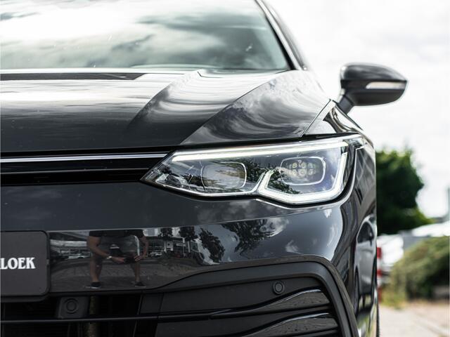 Volkswagen GOLF 1.5 TSI Highline PANO IQ LIGHT ADAP CRUISE 18 INCH STOELVERW