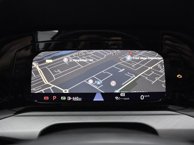 Volkswagen GOLF 1.0 eTsi 110pk DSG Life · Apple/Android Car Play · Navi · P-Sensoren · ACC · DAB · 16'' Inch · Garantie t/m 28-03-2027 of 100.000km