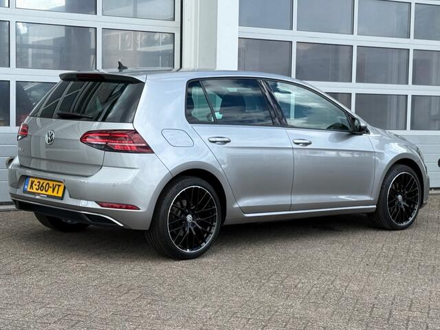 Volkswagen GOLF 1.5 TSI 150PK Highline Navi Pdc ACC Climate Keurige auto!
