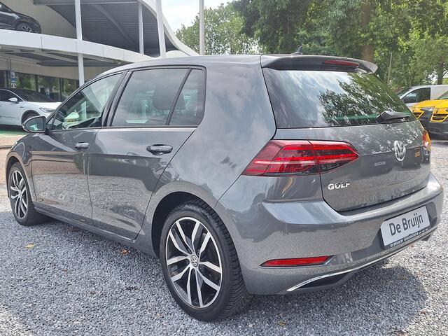 Volkswagen GOLF 1.5 TSI 150pk DSG Highline (Pano,Camera,Trekhaak,Led,Navi,Acc)