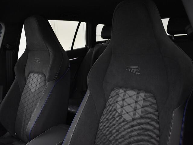 Volkswagen GOLF variant R-Line-Edition 1.5 eTSI 116 pk 7 versn. DSG · Airconditioning automatisch, 3-zone (climatronic) · Assistance pakket plus · Koplampverlichting led matrix (iq.light) ·