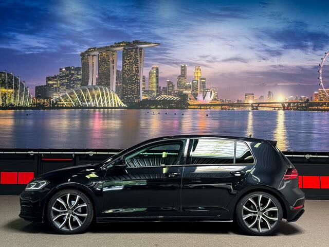 Volkswagen GOLF 1.5 TSI R-Line |Keyless|Virtual|Camera