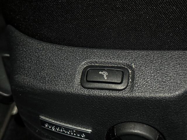 Volkswagen GOLF 1.5 TSI R-Line |Keyless|Virtual|Camera