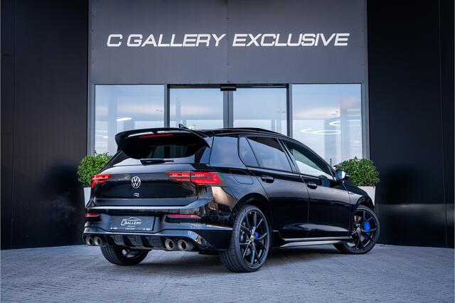 Volkswagen GOLF 8 2.0 TSI R 4Motion - R Performance Pack | Panorama | Akrapovic | ACC | H/K