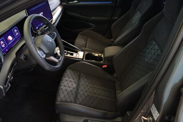 Volkswagen GOLF 1.5 eTSI R-Line Edition | APPCONNECT | CAMERA + PDC | STUUR/STOELVERW | VIRTUAL COCKPIT | KEYLESS |