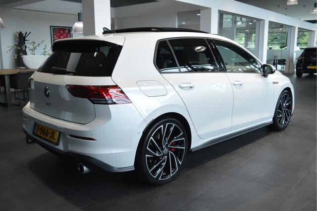 Volkswagen GOLF 2.0 TSI GTI navi pano camera harman kardon 19 inch 245 pk !!