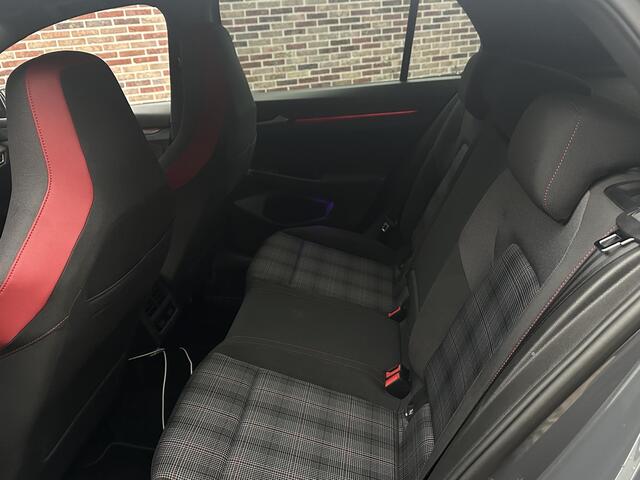 Volkswagen GOLF 2.0 TSI GTI Virtual DSG HeadUP IQ Camera