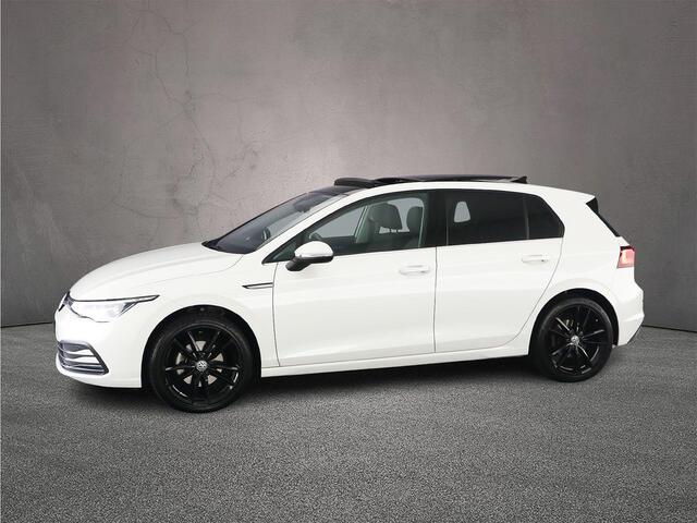 Volkswagen GOLF Style 1.5 eTSI 150pk DSG Automaat Trekhaak, Panoramadak, Adaptive cruise control, Navigatie, Parkeersensoren, App connect, LED koplampen, Stoelverwarming