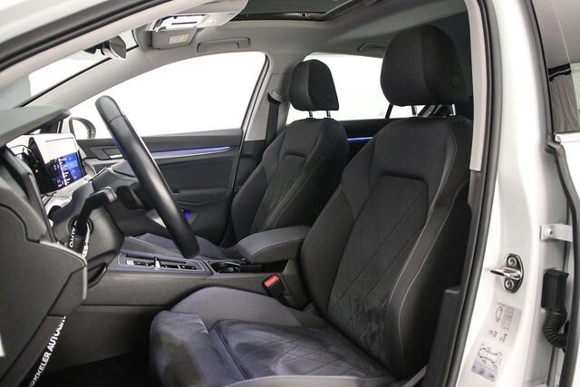 Volkswagen GOLF Style 1.5 eTSI 150pk DSG Automaat Trekhaak, Panoramadak, Adaptive cruise control, Navigatie, Parkeersensoren, App connect, LED koplampen, Stoelverwarming