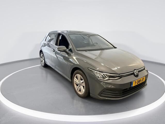 Volkswagen GOLF 1.0 Tsi 110pk Life · Apple/Android Car Play · Navigatie · P-Sensoren · Sfeerverlichting · ACC · Getint Glas · 16'' Inch · Garantie t/m 04-07-2027 of 100.000km
