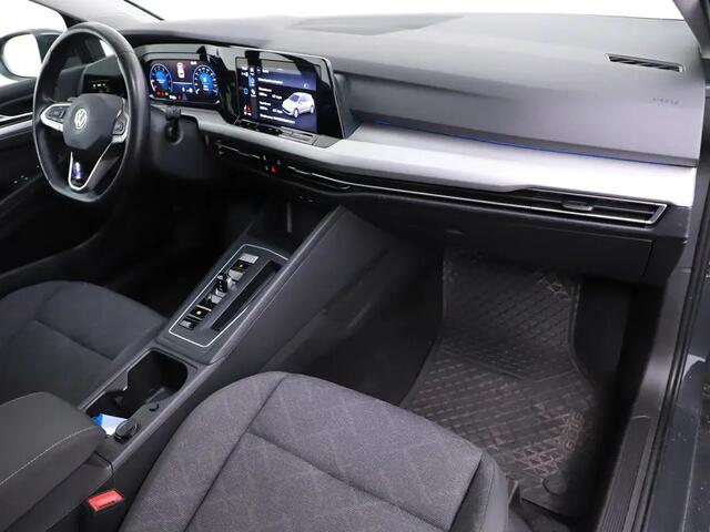 Volkswagen GOLF 1.5 eTSI Aut. Style | LED | Stoel + stuurverwarming | ACC | PDC 07-2020 50.612 KM